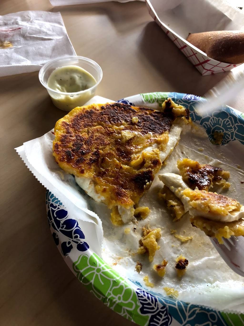 Are-Pitas | restaurant | 2734 University Square Dr, Tampa, FL 33612, USA | 8138495050 OR +1 813-849-5050