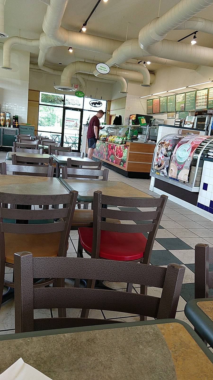 Subway Restaurants | restaurant | Baskin Robbins Express/Subway, 1406 Forum Blvd Ste 100, Columbia, MO 65203, USA | 5734451731 OR +1 573-445-1731