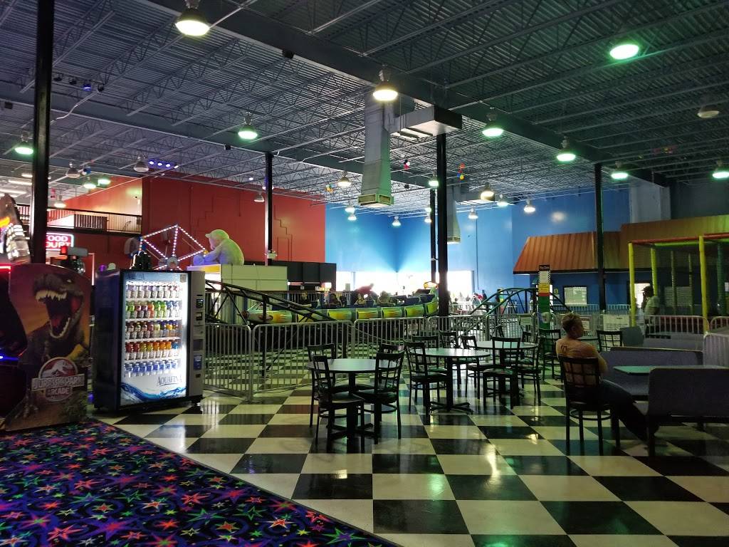 Fun Land of Fredericksburg | restaurant | 1351 Central Park Blvd, Fredericksburg, VA 22401, USA | 5407856700 OR +1 540-785-6700
