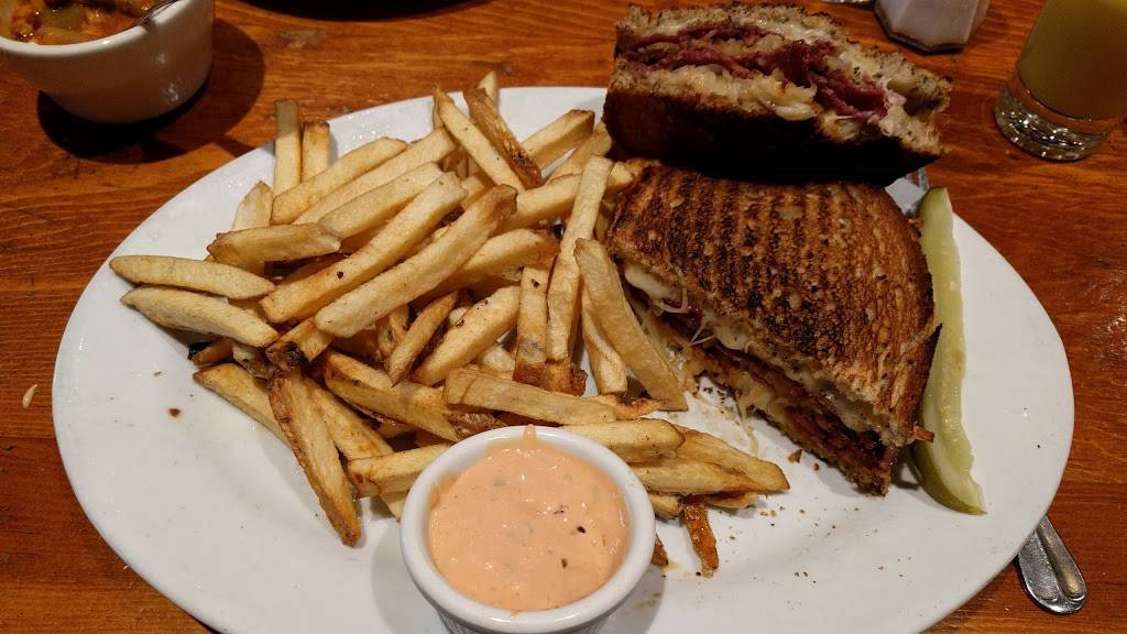 Pork Store Cafe | restaurant | 3122 16th St, San Francisco, CA 94103, USA | 4156265523 OR +1 415-626-5523