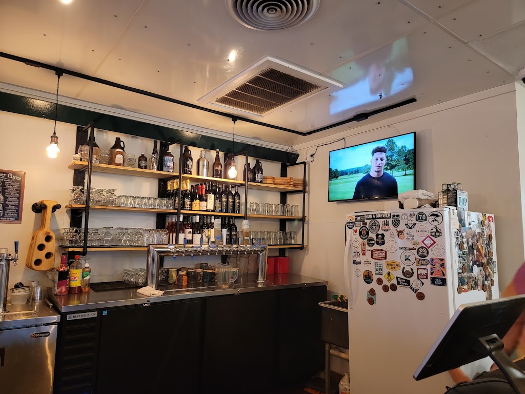 Eddy Out Tap House | restaurant | 13423 Sierra Way, Kernville, CA 93238, USA | 7604788334 OR +1 760-478-8334