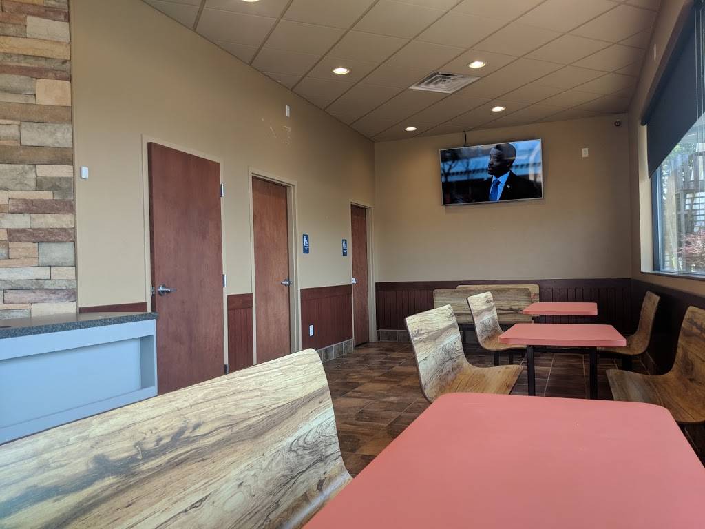 Taste Chicago style chicken | restaurant | 909 Lincoln Ave suite B, Charleston, IL 61920, USA | 2173452500 OR +1 217-345-2500