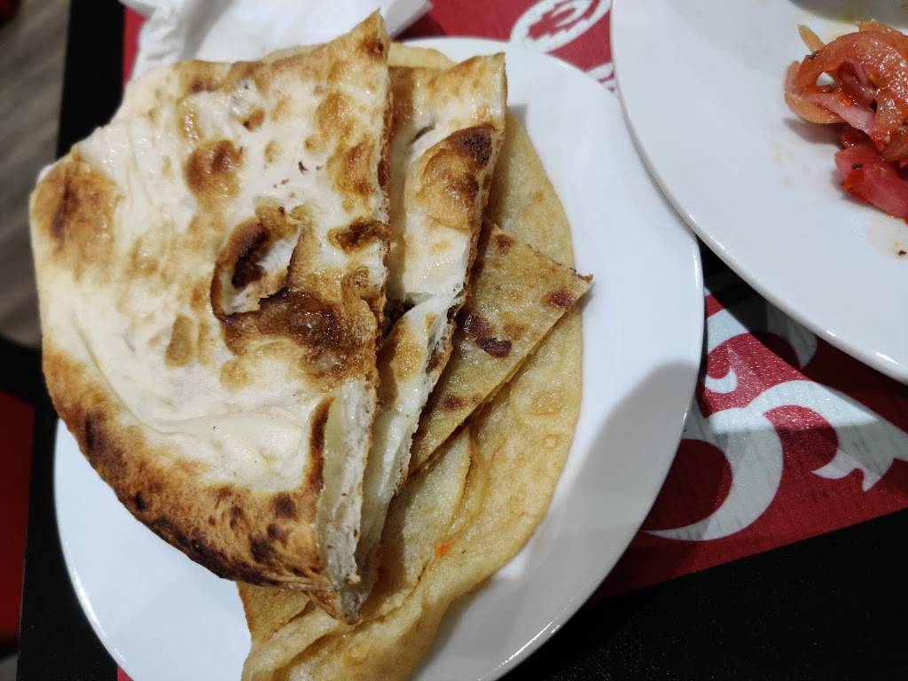 Village Taste - Halal Pakistani Restaurant & Buffet | restaurant | 4141 Dixie Rd #10&11, Mississauga, ON L4W 1V5, Canada | 9052323663 OR +1 905-232-3663