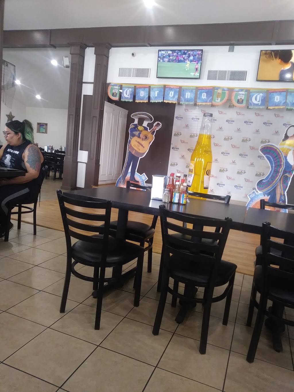 Mariscos El Perihuete | restaurant | 4136 Peck Rd, El Monte, CA 91732, USA | 6264428920 OR +1 626-442-8920