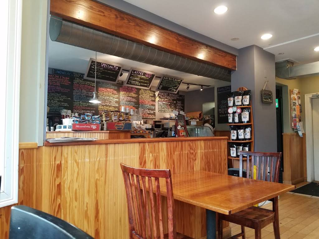 The Crooked Mile at Rosemont | restaurant | 428 Brighton Ave, Portland, ME 04102, USA | 2078356033 OR +1 207-835-6033