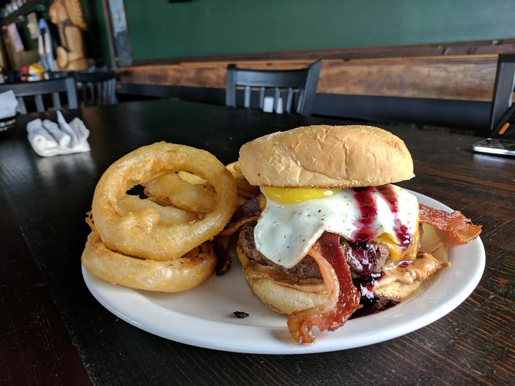 Blackwells | restaurant | 3151 Green Valley Rd, Vestavia Hills, AL 35243, USA | 2059673798 OR +1 205-967-3798