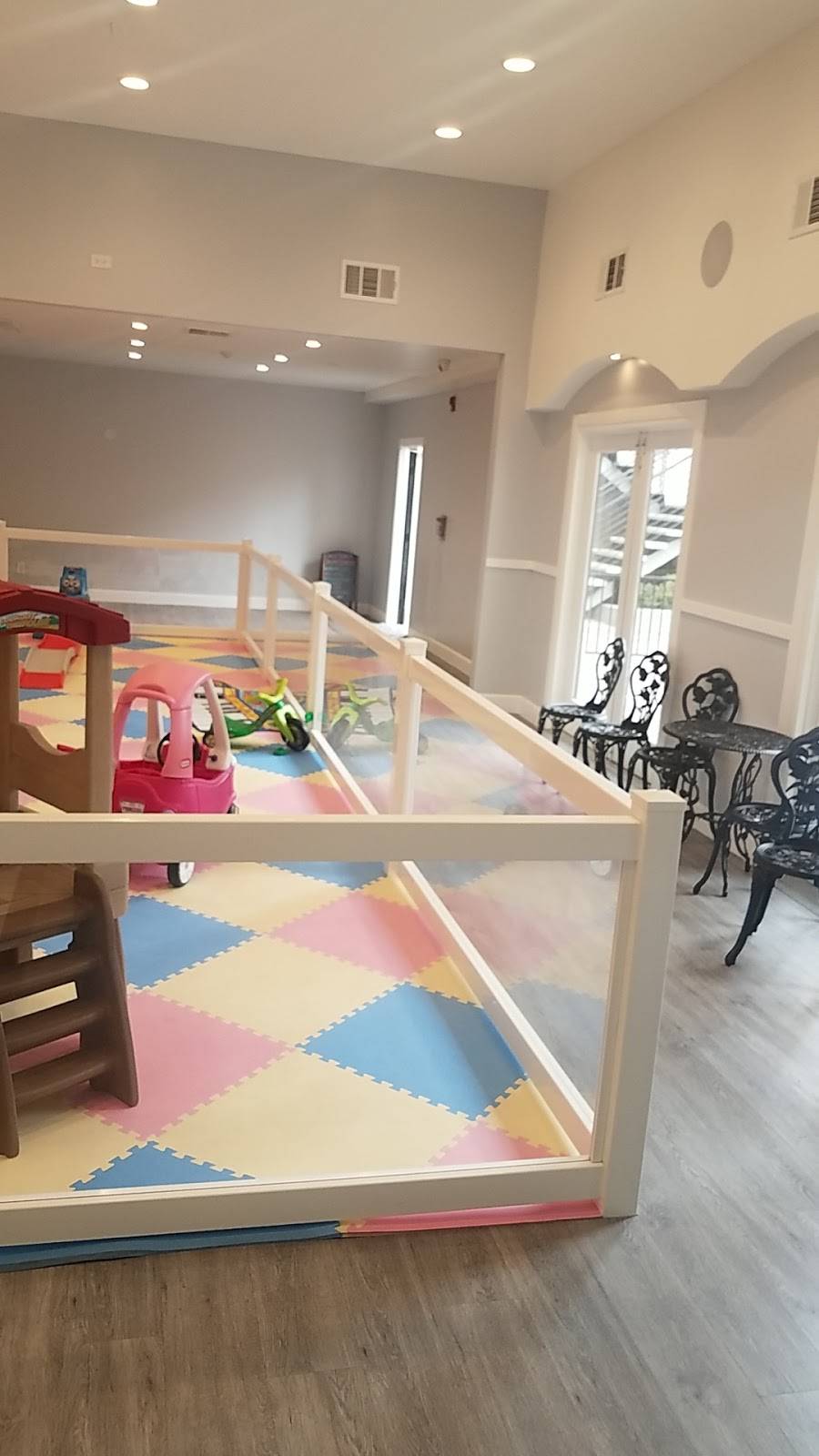 Once Upon A Dream | restaurant | 19540 Ventura Blvd, Tarzana, CA 91356, USA | 8183451234 OR +1 818-345-1234