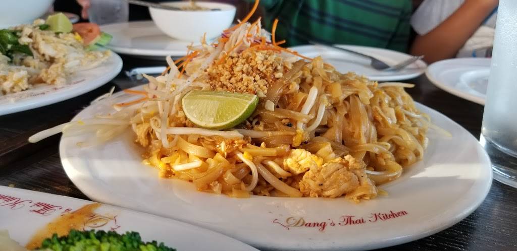 Dangs Thai Kitchen | restaurant | 670 N State St, Lake Oswego, OR 97034, USA | 5036970779 OR +1 503-697-0779