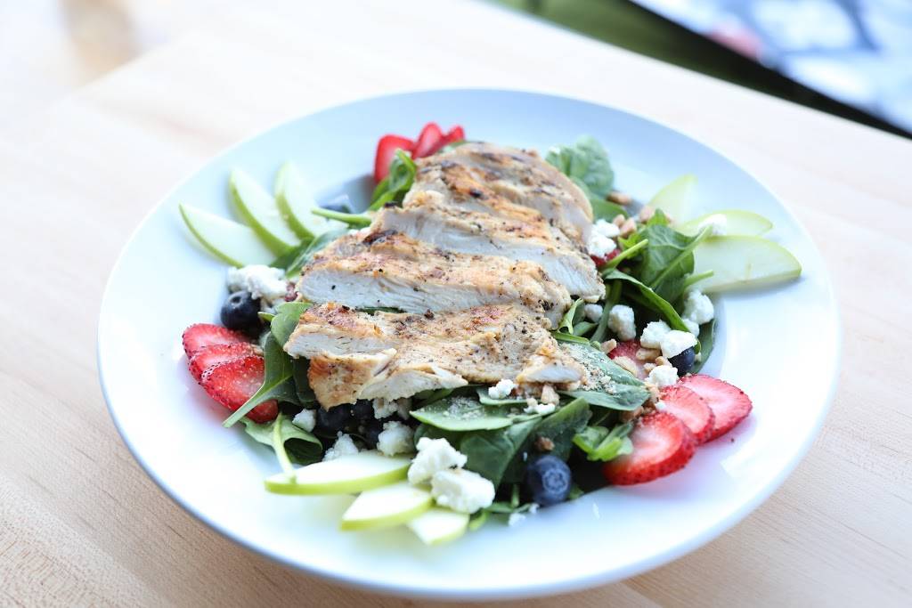 Varsity Tavern | restaurant | 1005 Norwood St, Fort Worth, TX 76107, USA | 8178826699 OR +1 817-882-6699