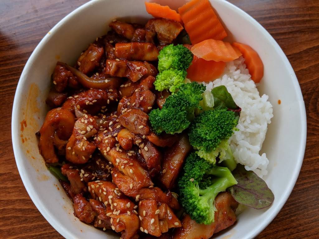 Emily Grill | restaurant | 10020 Venice Blvd, Culver City, CA 90232, USA | 3102027770 OR +1 310-202-7770