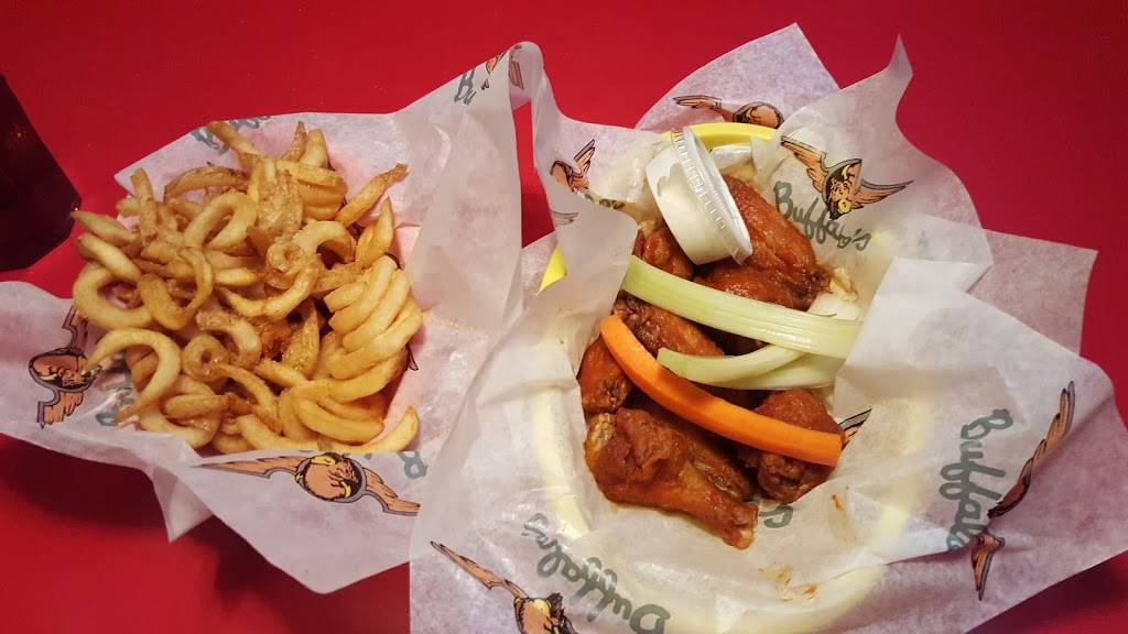 Buffalos | restaurant | 12035 GA-92, Woodstock, GA 30188, USA | 7705919464 OR +1 770-591-9464