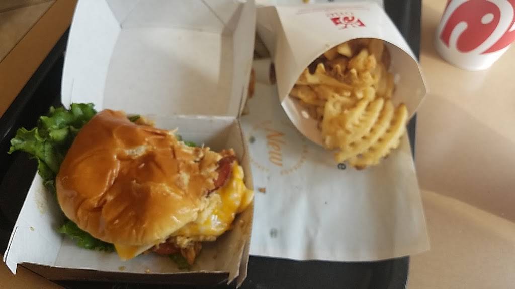 Chick-fil-A | restaurant | 3096 Wilma Rudolph Blvd, Clarksville, TN 37040, USA | 9315525511 OR +1 931-552-5511