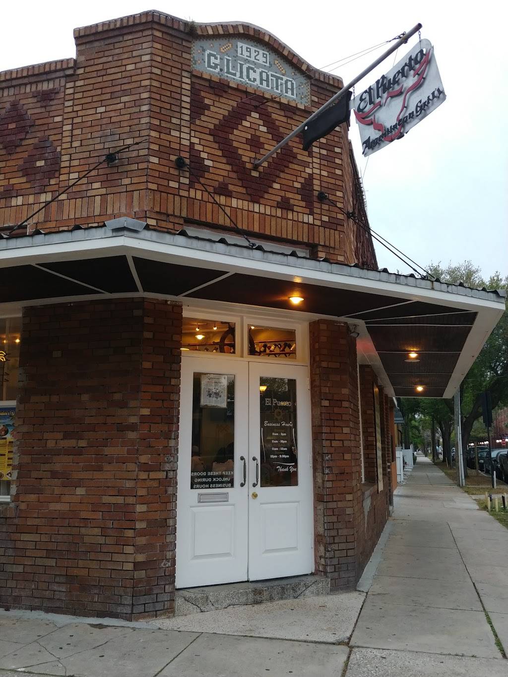 El Puerto Restaurant & Grill | restaurant | 1623 E 5th Ave, Tampa, FL 33605, USA | 8132488222 OR +1 813-248-8222