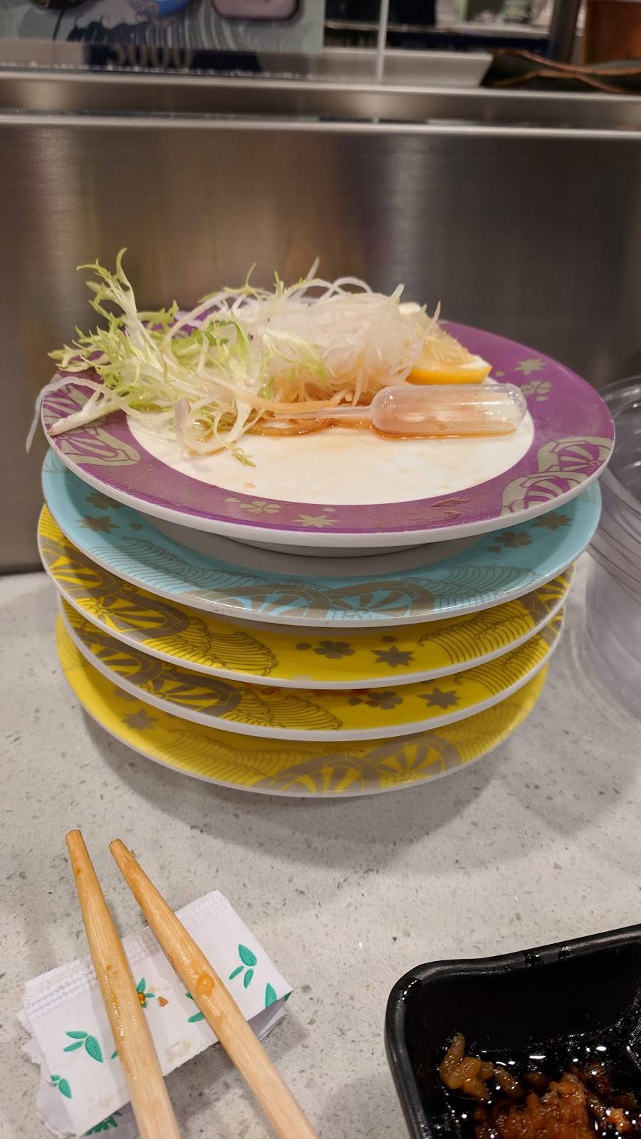 Izumi Kaiten Sushi | restaurant | 1737 Post St, San Francisco, CA 94115, USA | 4158729545 OR +1 415-872-9545
