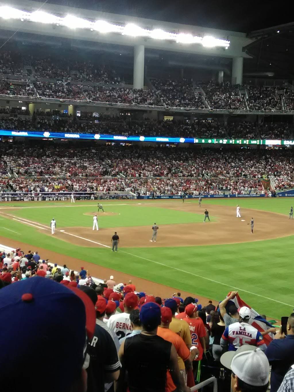 Grill Masters Barbeque | restaurant | 464 NW 3rd Ave, Deerfield Beach, FL 33441, USA | 7543663926 OR +1 754-366-3926