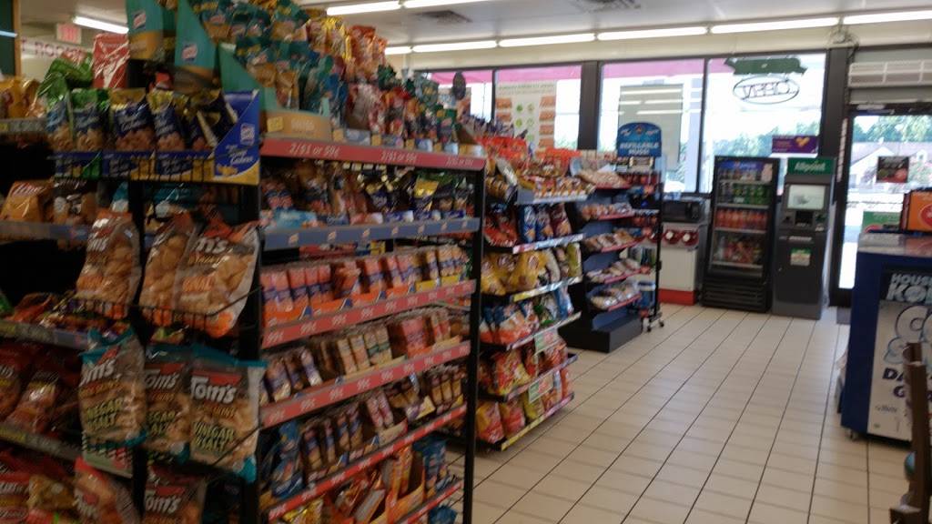 Subway Restaurants | restaurant | 4934 Raleigh Rd Parkway W, Kangaroo, Wilson, NC 27896, USA | 2522067187 OR +1 252-206-7187