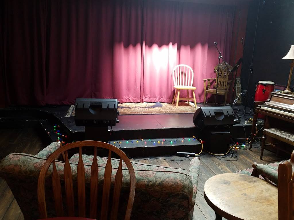 The Black Dog | cafe | 8062 Railroad Ave, Snoqualmie, WA 98065, USA | 4258313647 OR +1 425-831-3647