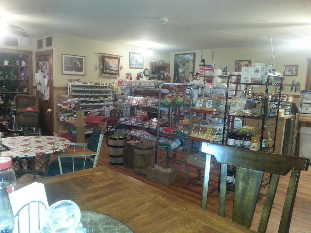 Grampa Dells Old Country Store | restaurant | 1919 Broadway, Darien Center, NY 14040, USA | 5855472252 OR +1 585-547-2252