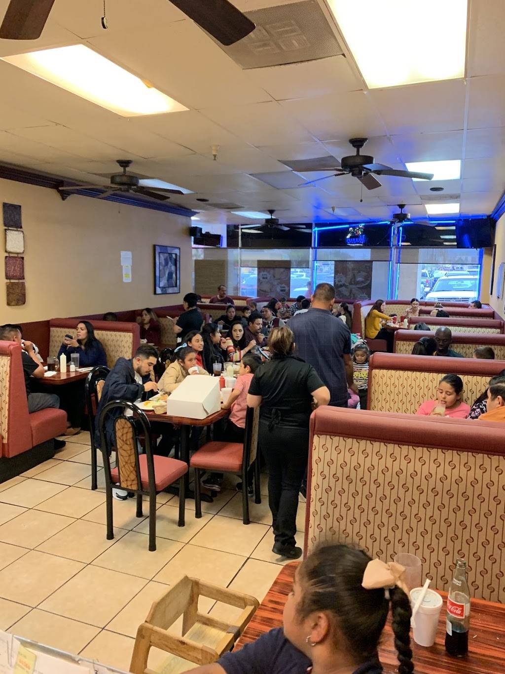 Mariscos Espinoza #10 | restaurant | 1353 E 4th St, Ontario, CA 91764, USA | 9093915747 OR +1 909-391-5747