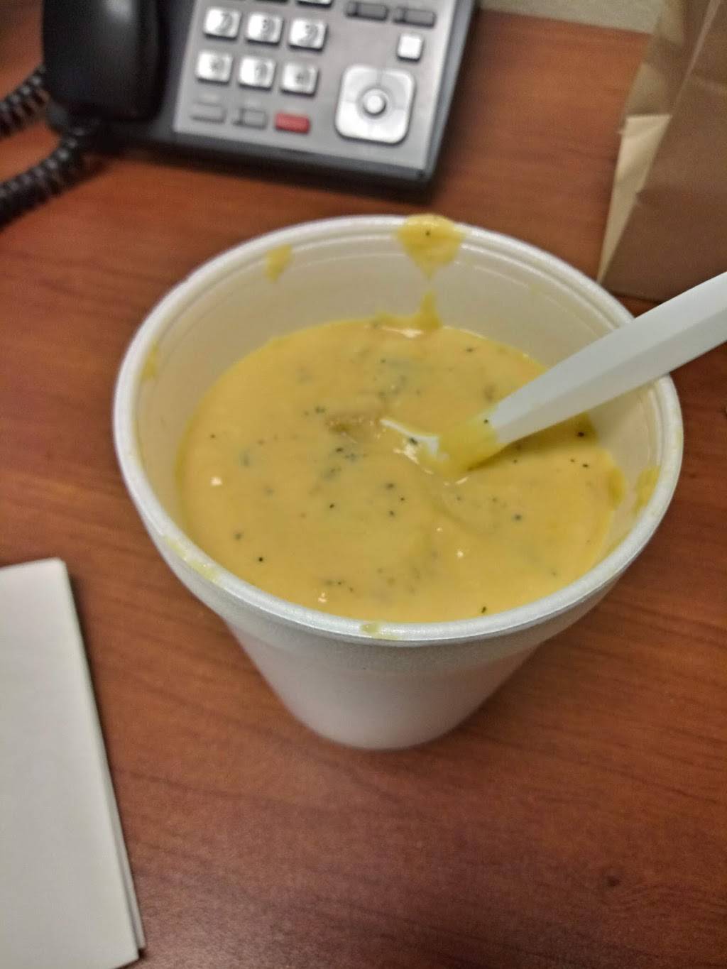 Le Petit Gourmet | restaurant | 6546 Weatherfield Ct I, Maumee, OH 43537, USA | 4198666343 OR +1 419-866-6343