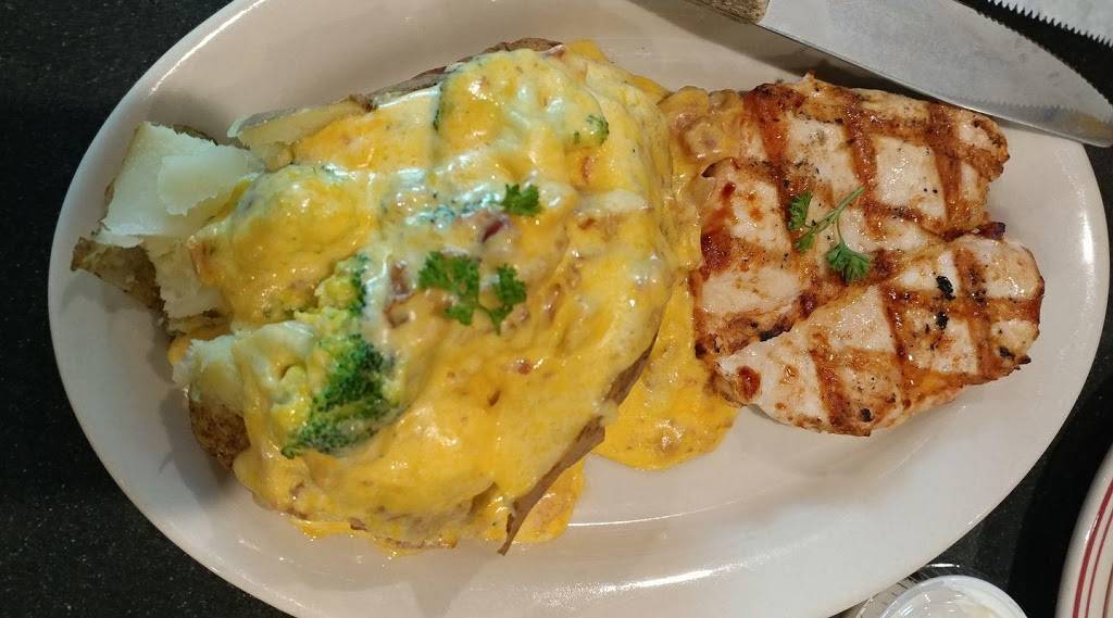 Snappys Italian Restaurant | restaurant | 2769 Soco Rd, Maggie Valley, NC 28751, USA | 8289266126 OR +1 828-926-6126