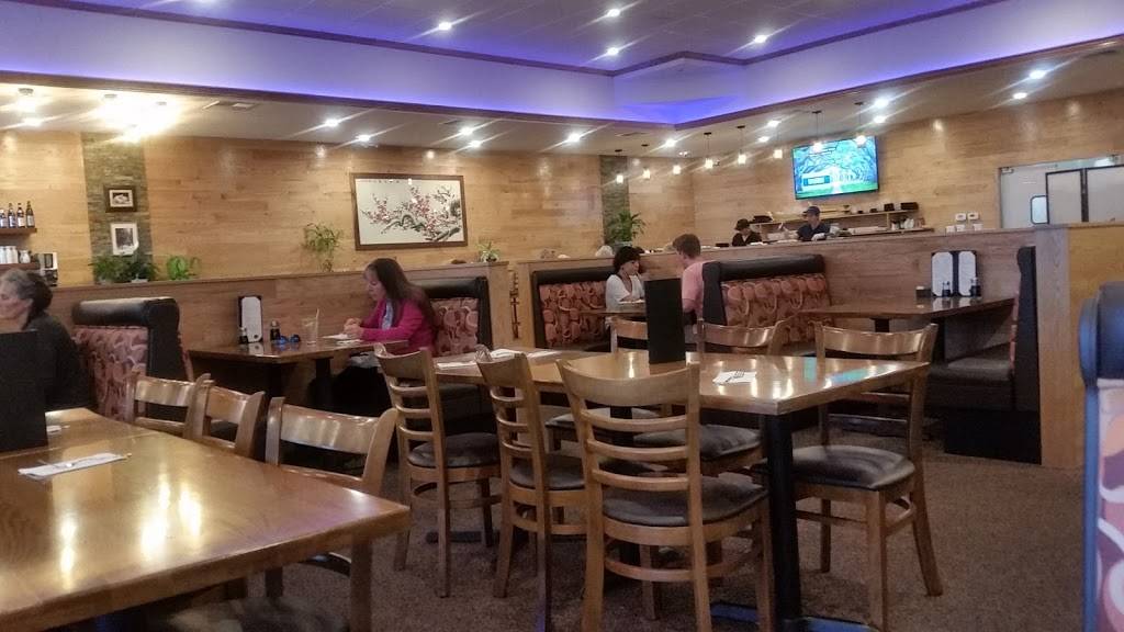 B E Wok & Sushi | restaurant | 764 Mono Way, Sonora, CA 95370, USA | 2095322638 OR +1 209-532-2638