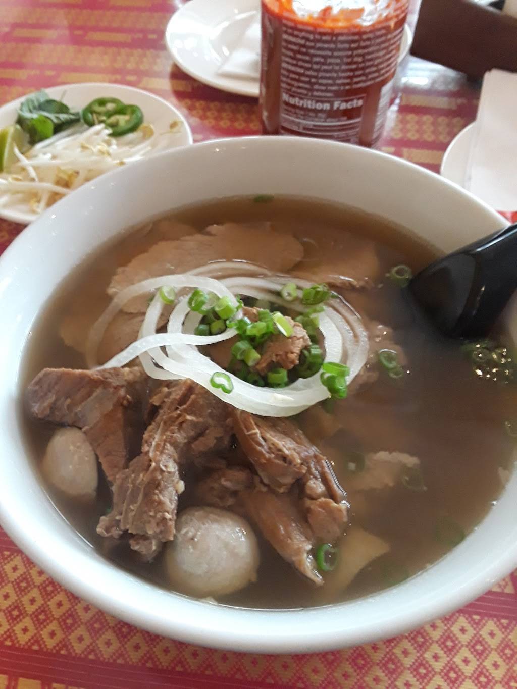 Aroi Thai Tsuyu | restaurant | 20685 Bruce B Downs Blvd, Tampa, FL 33647, USA | 8139531377 OR +1 813-953-1377