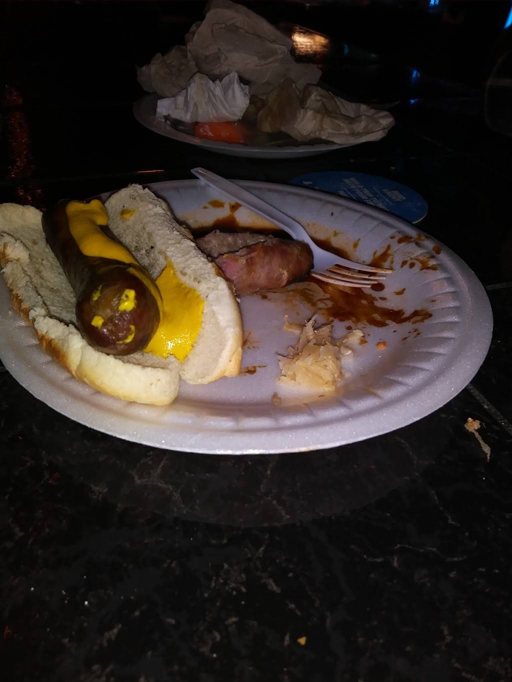 The Pit Stop Pub | restaurant | 1753 E 12th St, Mishawaka, IN 46544, USA | 5743275807 OR +1 574-327-5807