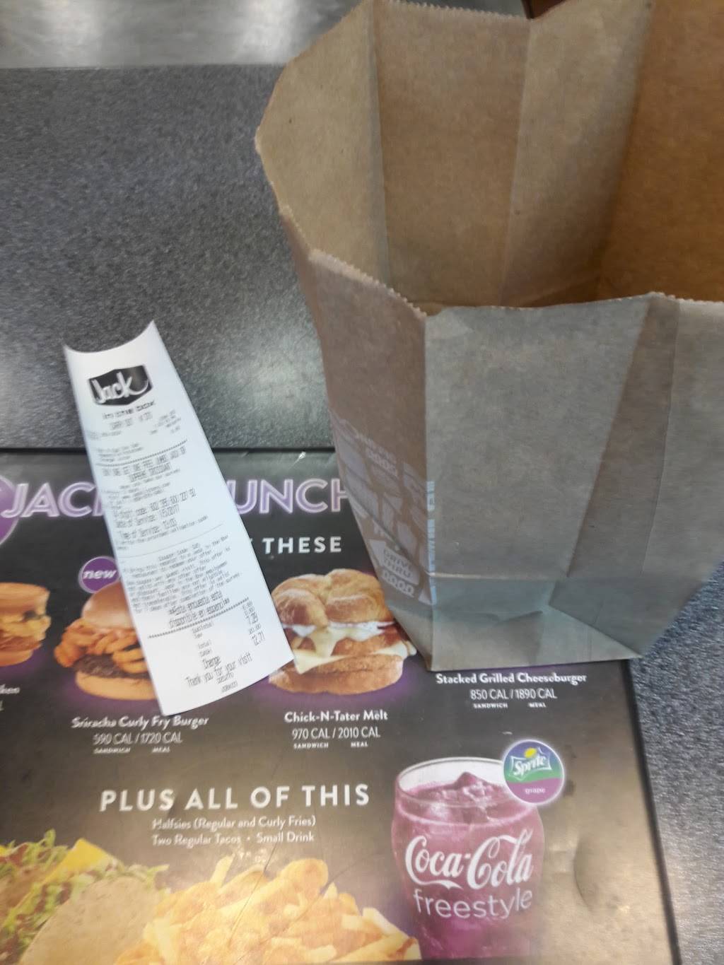 Jack in the Box | restaurant | 4210 Crenshaw Blvd, Los Angeles, CA 90008, USA | 3232930034 OR +1 323-293-0034