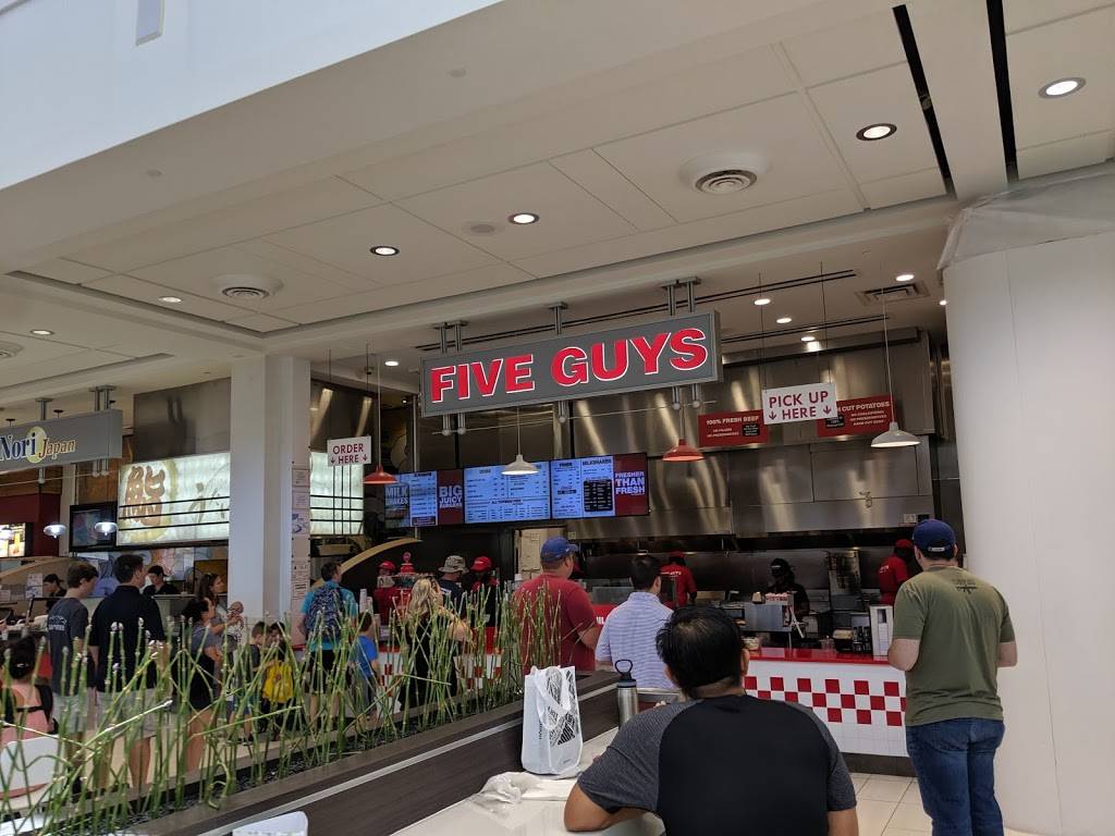 Five Guys | meal takeaway | 4400 Sharon Rd, Charlotte, NC 28211, USA | 7043660525 OR +1 704-366-0525