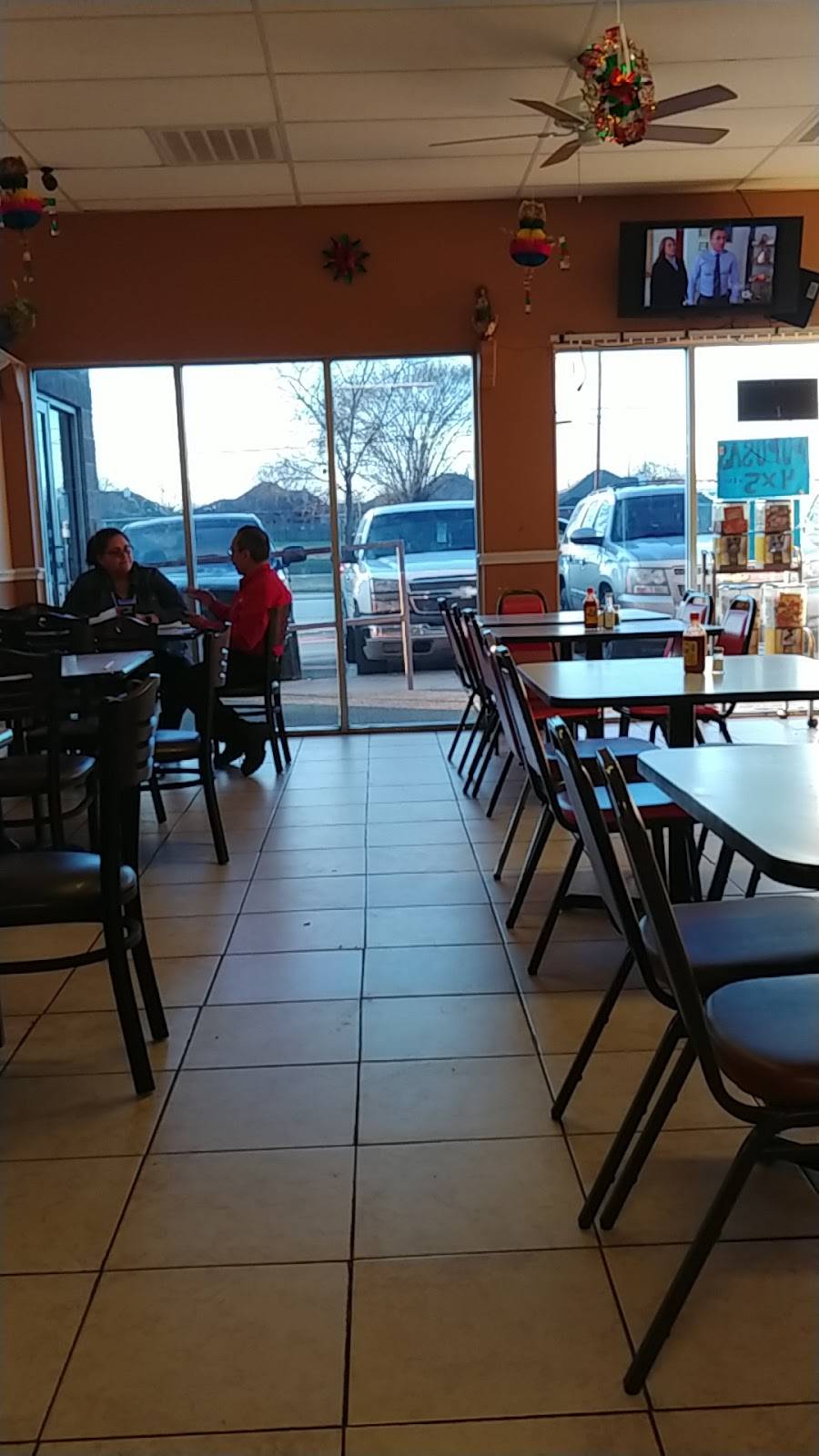 Pupuseria Beltran | restaurant | 1512 S Beltline Rd #8, Dallas, TX 75253, USA | 9722862686 OR +1 972-286-2686