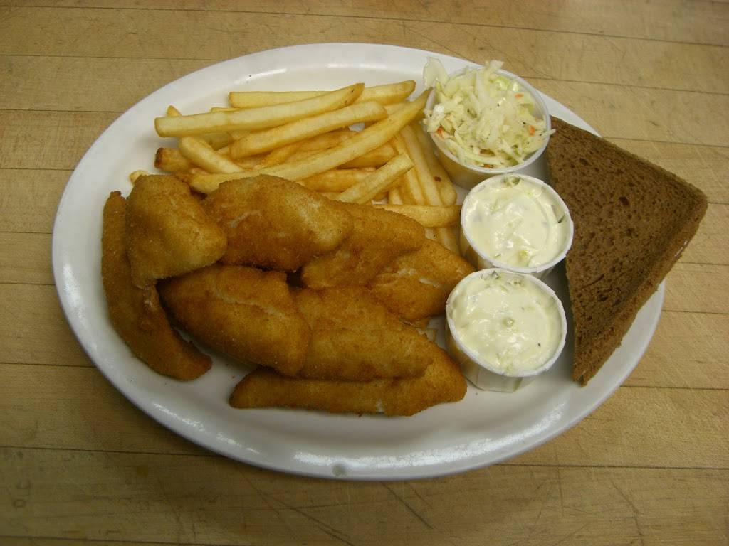 Parnells Place | restaurant | 2932 Fond Du Lac Rd, Oshkosh, WI 54902, USA | 9202359770 OR +1 920-235-9770