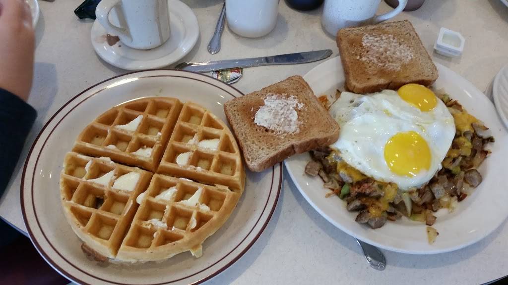 Sand Burr Family Restaurant | restaurant | 6929 County Hwy T, Brodhead, WI 53520, USA | 6088973800 OR +1 608-897-3800