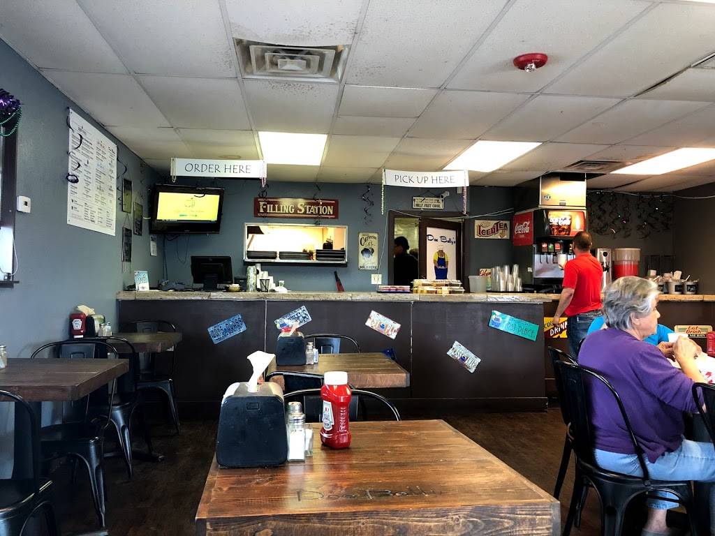 Doe Bellys | restaurant | 300 W Broad St, Forney, TX 75126, USA | 9725522119 OR +1 972-552-2119