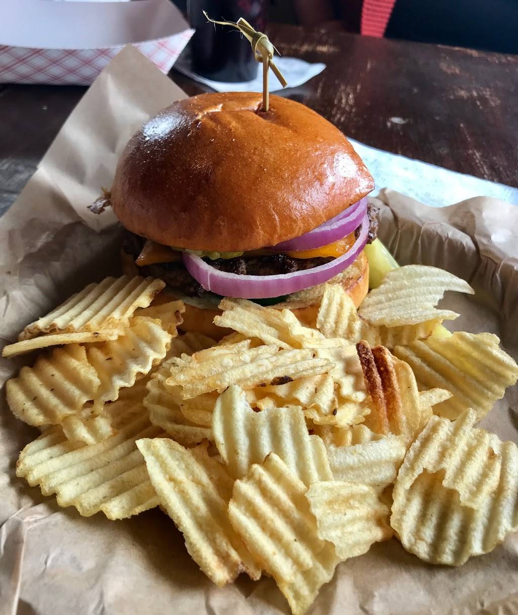 Os Pub & Grill | restaurant | 123 E Midland St, Auburn, MI 48611, USA | 9892663148 OR +1 989-266-3148