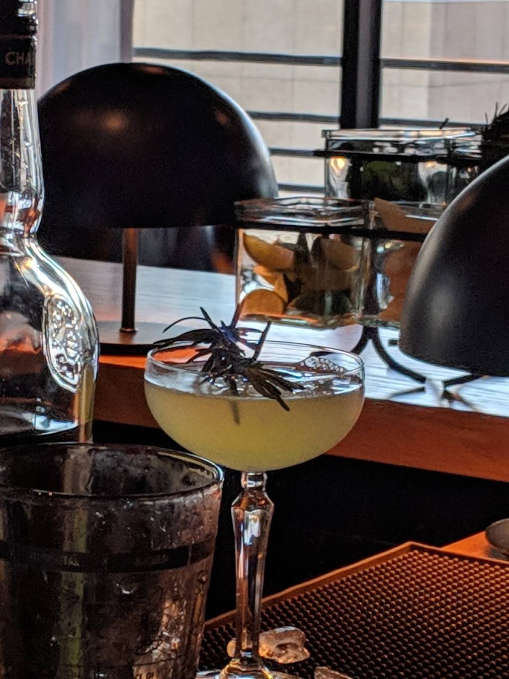 Ellingtons | restaurant | 401 Union St, Nashville, TN 37219, USA | 6159887333 OR +1 615-988-7333