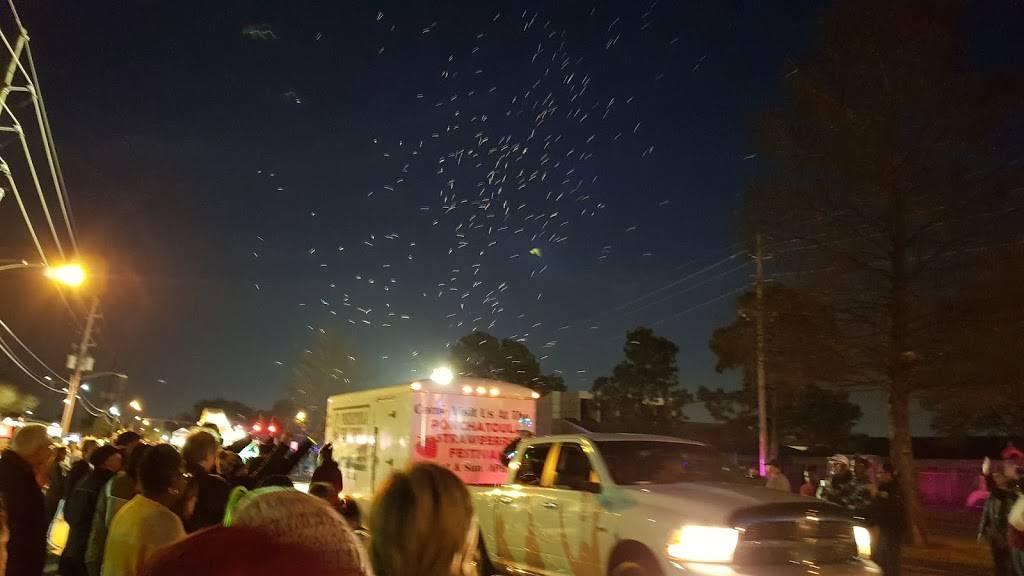 Mr. Eds Seafood & Italian Restaurant, Kenner | restaurant | 910 W Esplanade Ave A, Kenner, LA 70065, USA | 5044633030 OR +1 504-463-3030