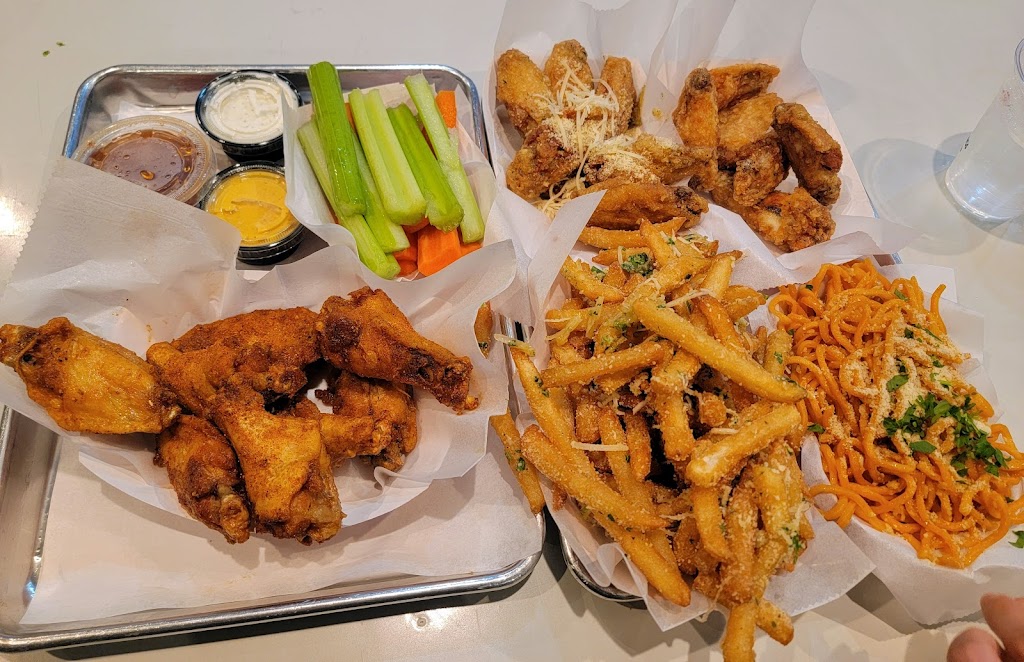 Fire Wings | restaurant | 1010 El Paseo de Saratoga, San Jose, CA 95130, USA | 4088197999 OR +1 408-819-7999