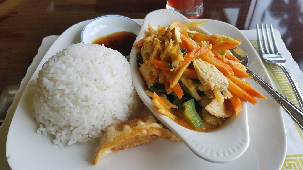 Thai Basil | restaurant | 486 Newport Ave, Pawtucket, RI 02861, USA | 4017297423 OR +1 401-729-7423