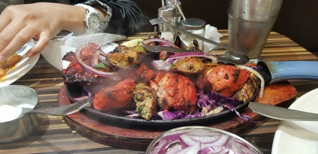 Mia Jee Tandoori | restaurant | 205 S Vermont Ave, Los Angeles, CA 90004, USA | 3239772249 OR +1 323-977-2249