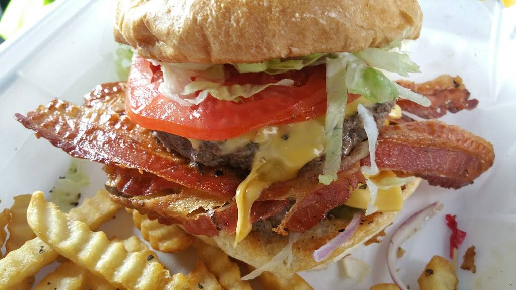 Subway | restaurant | 20 East Highway 40, Inglis, FL 34449, USA | 3524474665 OR +1 352-447-4665