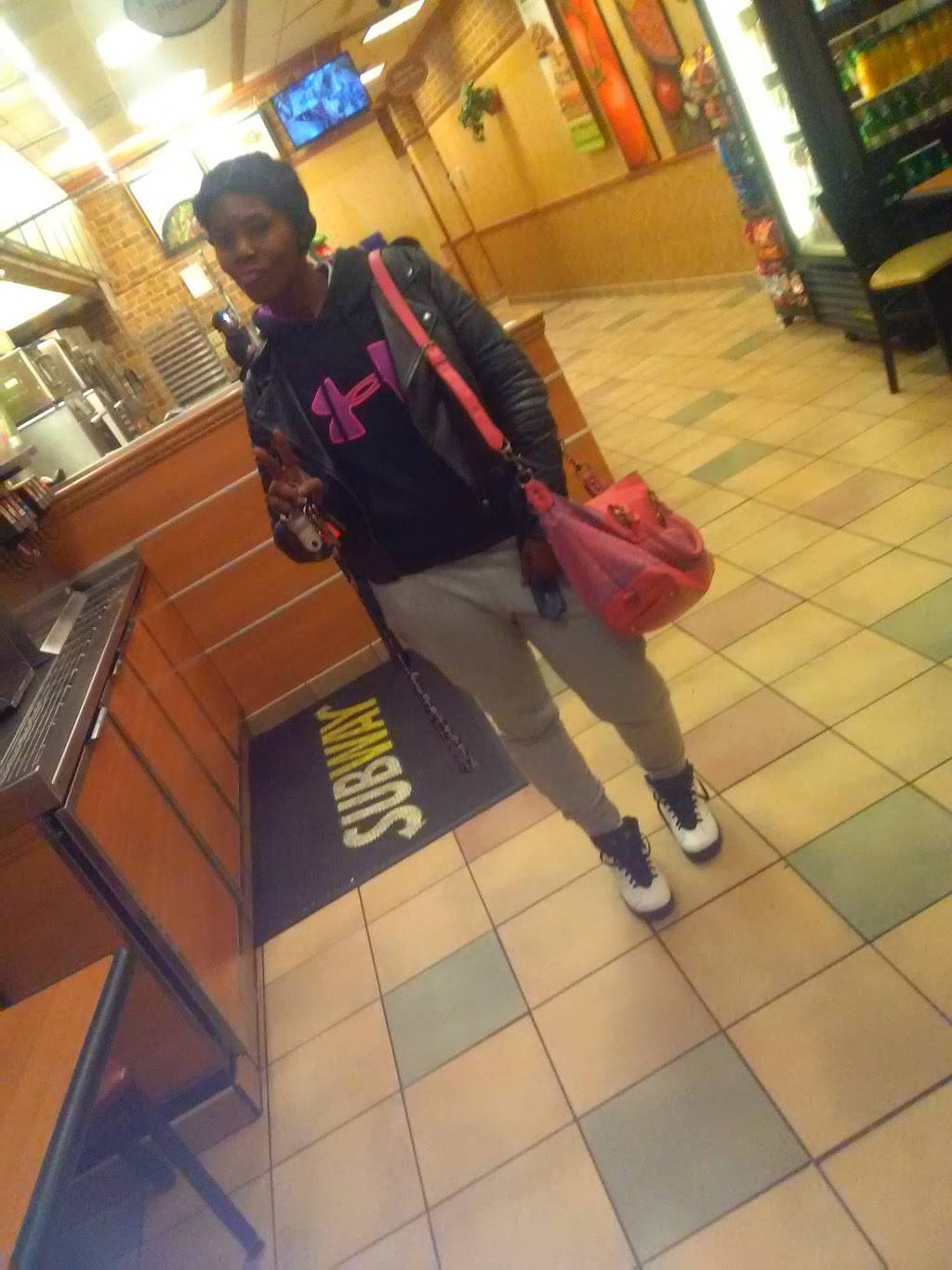 Subway Restaurants | restaurant | 1551 Alabama Ave SE, Washington, DC 20020, USA | 2026781690 OR +1 202-678-1690