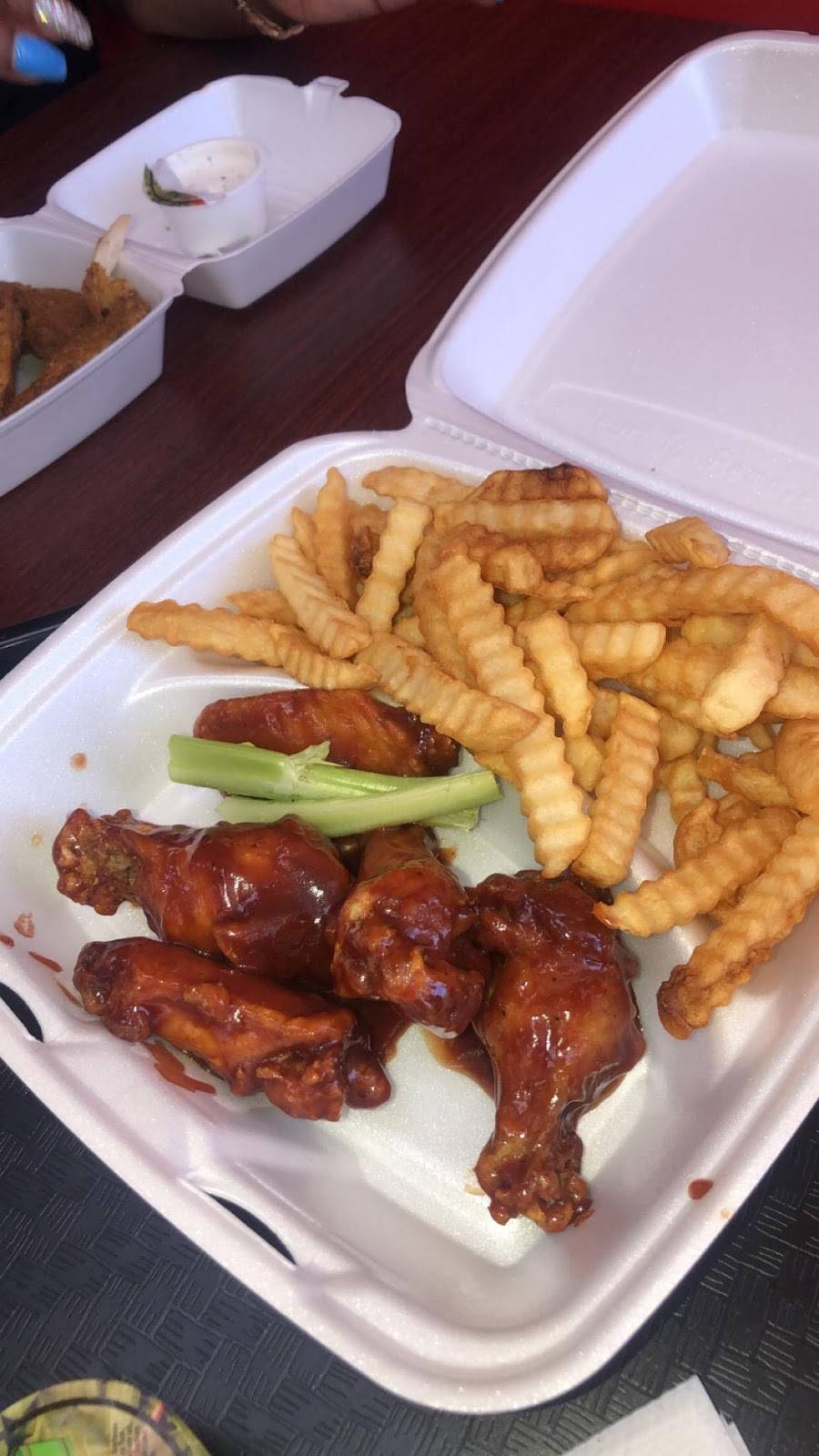 AMERICA’S BEST WINGS | restaurant | 4020 Victory Blvd Suite-5, Portsmouth, VA 23701, USA | 7573922522 OR +1 757-392-2522