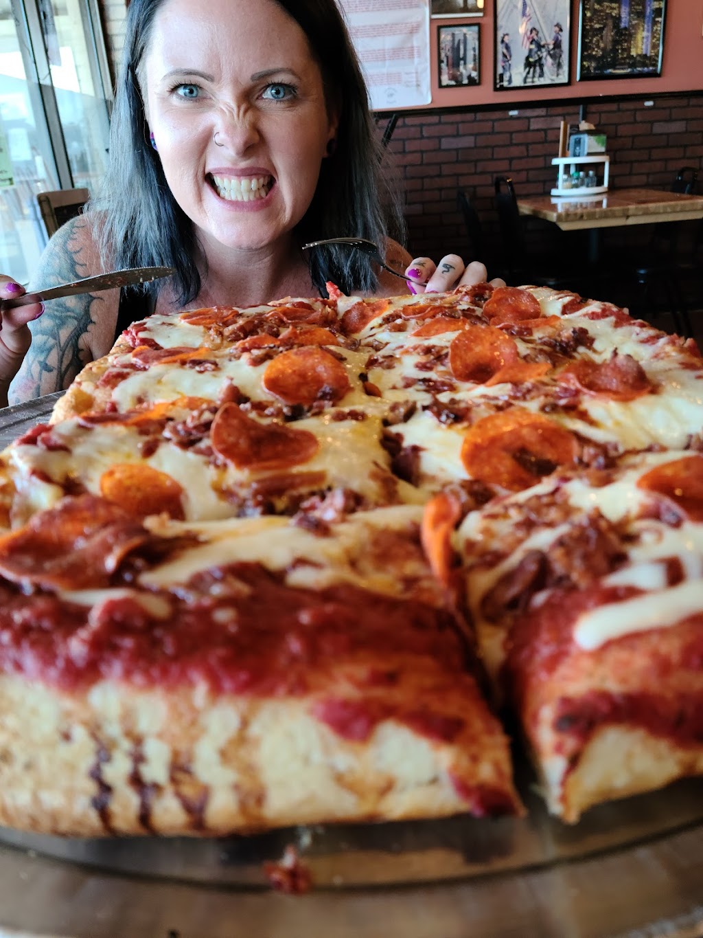 New Yorks Famous Pizza & Pasta | restaurant | 2511 S Ferdon Blvd, Crestview, FL 32536, USA | 8503988820 OR +1 850-398-8820