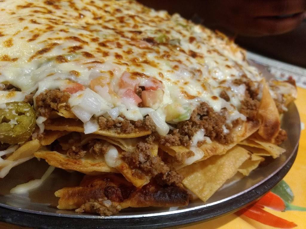 Jalapenos | restaurant | 806 Baldwin Ave, Pontiac, MI 48340, USA | 2484540887 OR +1 248-454-0887