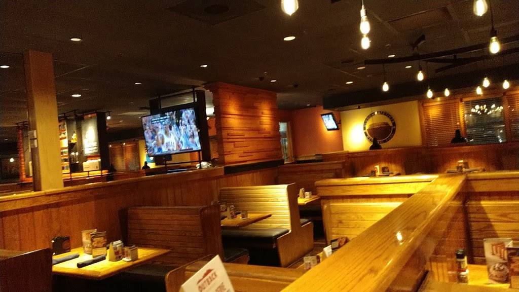 Outback Steakhouse | restaurant | 2790 Wilma Rudolph Blvd, Clarksville, TN 37040, USA | 9315522900 OR +1 931-552-2900