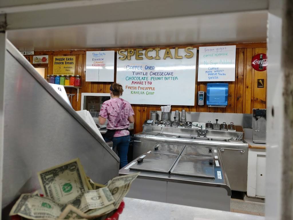 Lone Oak Ice Cream | restaurant | 8708, 175 Milton Rd, Rochester, NH 03868, USA | 6033321809 OR +1 603-332-1809