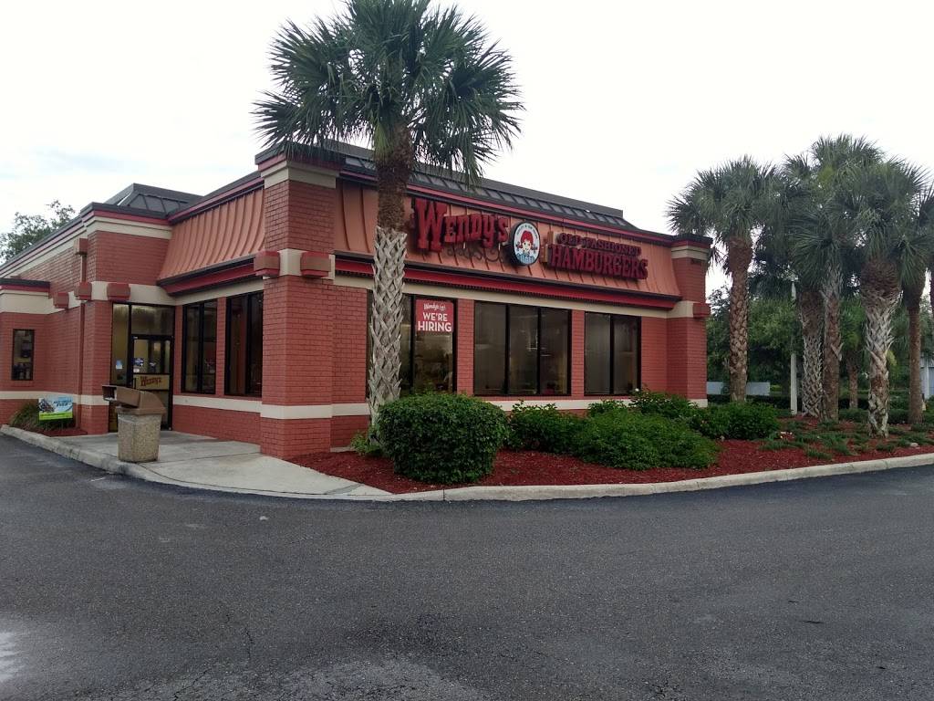 Wendys | restaurant | 8661 Commons Way, Estero, FL 33928, USA | 2399487030 OR +1 239-948-7030