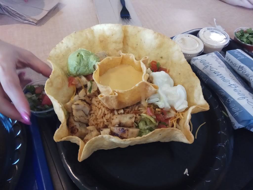 Taco Bueno | restaurant | 850 W Buckingham Rd, Garland, TX 75040, USA | 2147033660 OR +1 214-703-3660