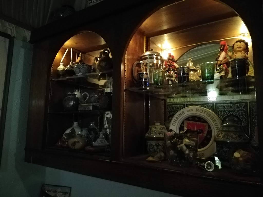 Casablanca Restaurant | restaurant | 19 Hoolai St, Kailua, HI 96734, USA | 8082628196 OR +1 808-262-8196